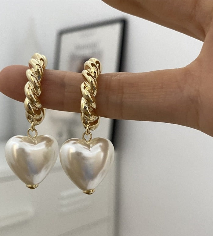 Gold Weave Pearl Heart Hooped Earrings